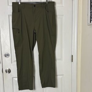 ORVIS tech pants 40x30 olive night hiker pants